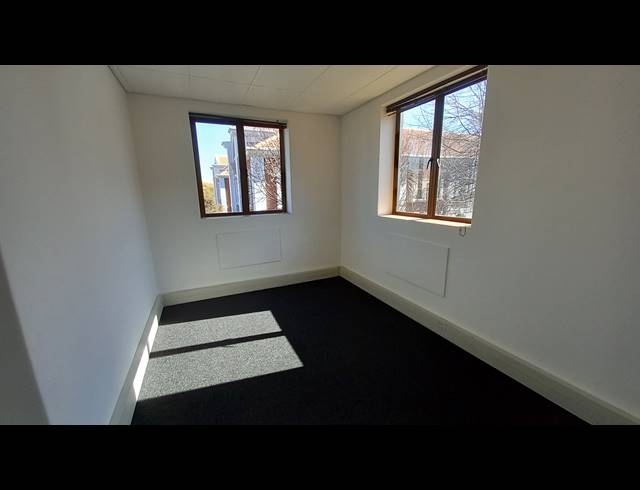 272M² OFFICE TO LET IN RIVONIA